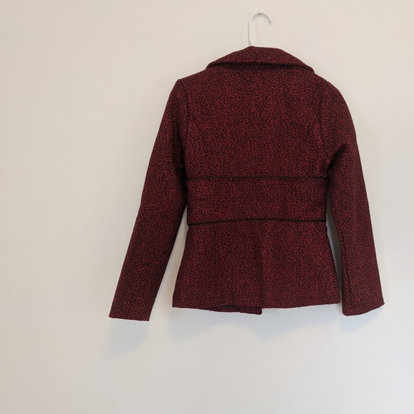 Vintage Style Red and Black Winter Coat - Picture 3 of 6